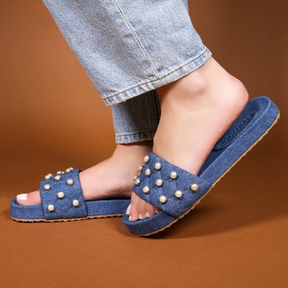 Denim slides - Picture 1 of 4